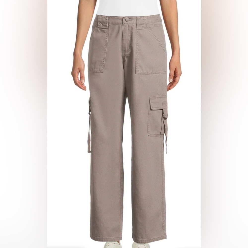 Tinseltown cargo pants, small